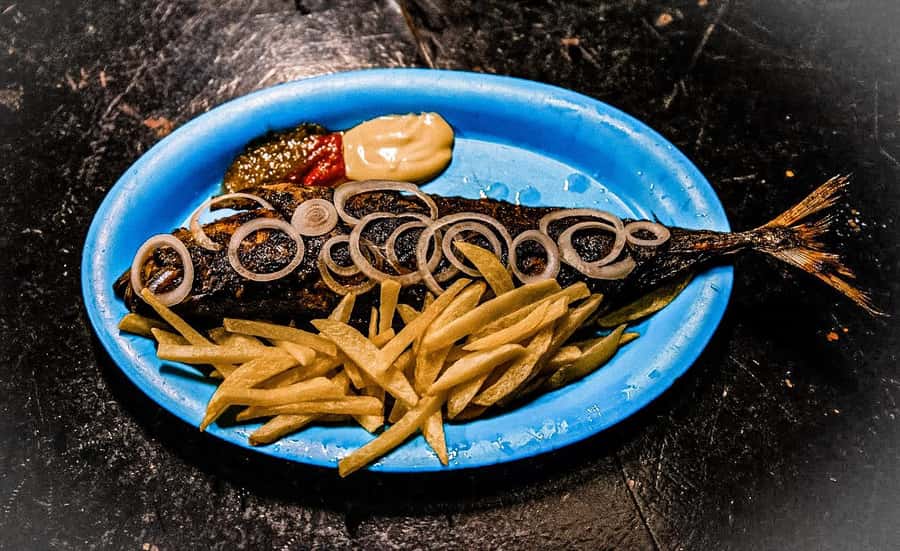 Johannesburg: Local Food Tasting Guided Walking Tour - Maboneng at noon or 5 p.m.: Food, art and street life