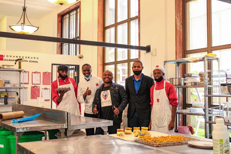 Johannesburg: Local Food Tasting Guided Walking Tour - Yeoville at 3 p.m.: Johannesburg’s crossroads