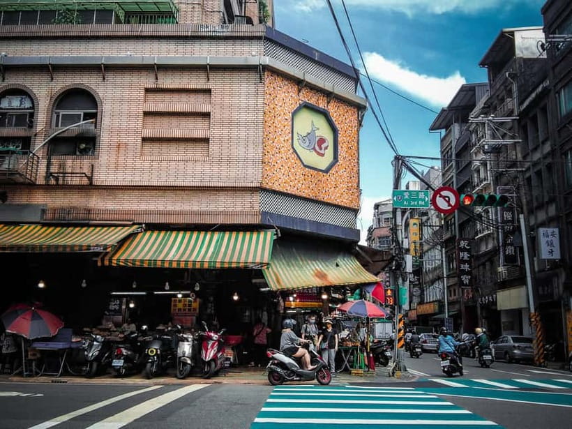 Keelung Half-Day Food Tour: Explore Day & Night Markets - Booking advice for day, evening, and cruise visits