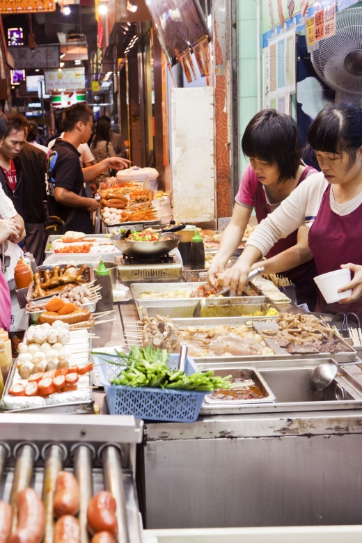 Kowloon: Private Night Markets & Street Food Experience - What makes this Kowloon night worth your time