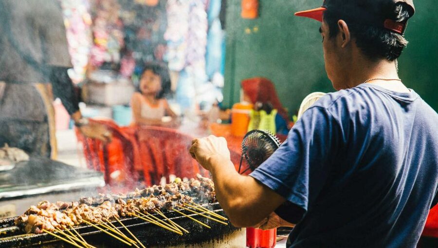 Kuala Lumpur: Local Street Food Night Tour - Price, group size, and what the $69 buys