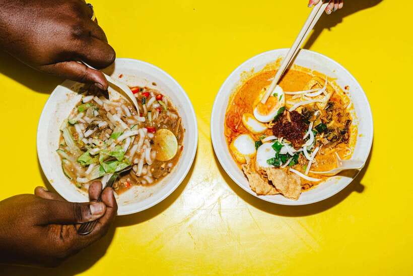 Kuala Lumpur: Sambal Street Food Tour with 15+ Tastings - Starting with ingredients and the local food scene