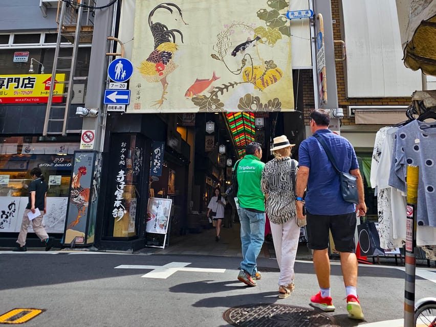 Kyoto: Nishiki Market and Depachika Food Tour with a Local - Practical details that affect your day