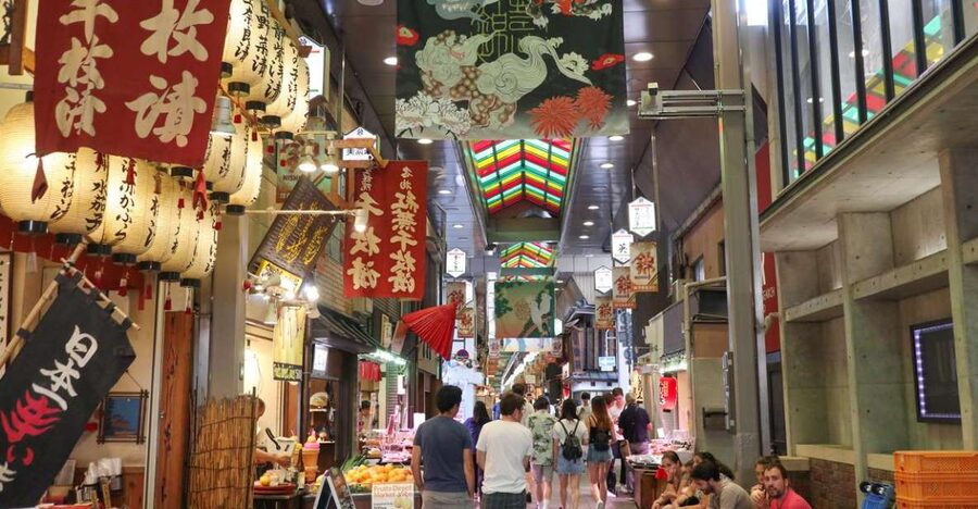 Kyoto: Nishiki Market Brunch Walking Tour-7 Tastings+Brunch - Shijo-ohashi Bridge and the morning Kamo River view