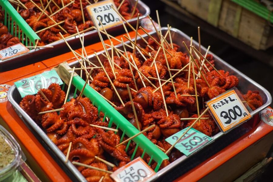 Kyoto: Nishiki Market Brunch Walking Tour-7 Tastings+Brunch - Nishiki-Tenmangu Shrine and local rituals