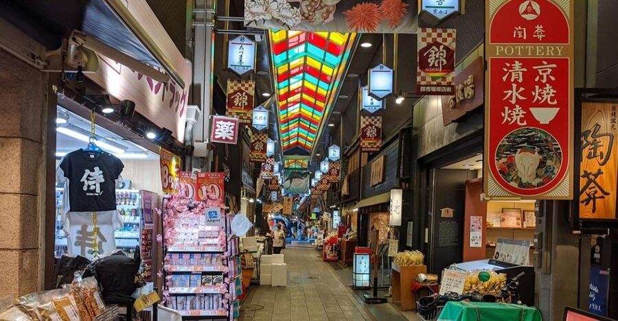 Kyoto: Nishiki Market Food Tour - The food lessons are the real value