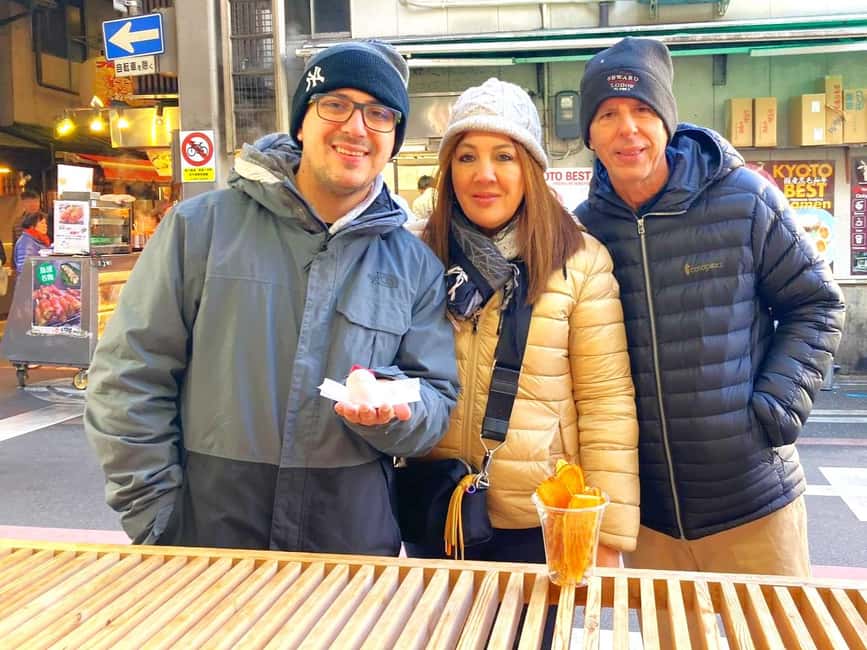 Kyoto: Nishiki Market Tour with a Local Foodie & Tastings - Browsing Teramachi’s covered arcade