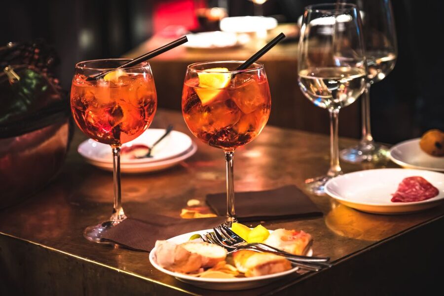 Lake Como: Food Walking Tour - Why this food tour works well in Como