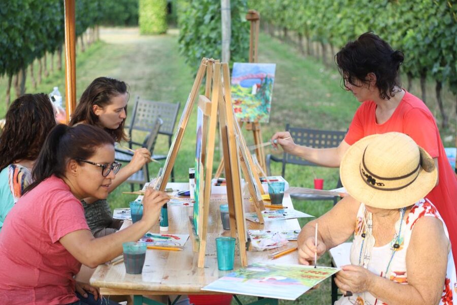 Lazise: Painting Expereince with Wine and Local Food Platter - How the three hours unfold