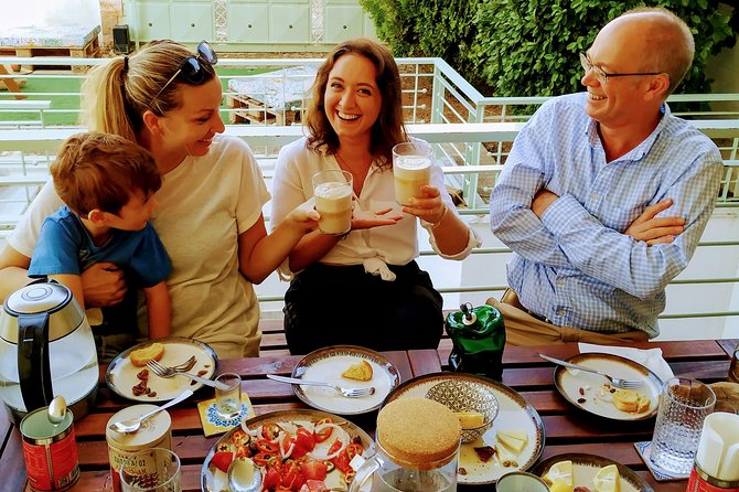 Learn To Make Pita And Gyros For Dinner In Athens - Why this Athens cooking class feels different