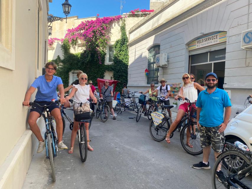 Lecce: Guided Tour & Street Food Tasting by Bike - Porta Napoli: Lecce’s ceremonial front door