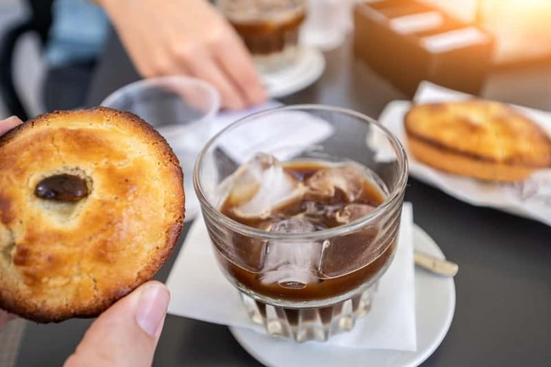 Lecce: The Ultimate Street Food Tour with a Local - Porta Rudiae and the first look at Lecce