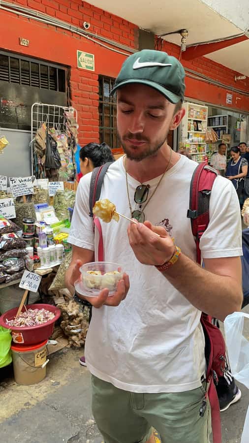 Lima Street Food: A gastronomic adventure through the city. - Markets, first bites and Lima’s everyday flavors
