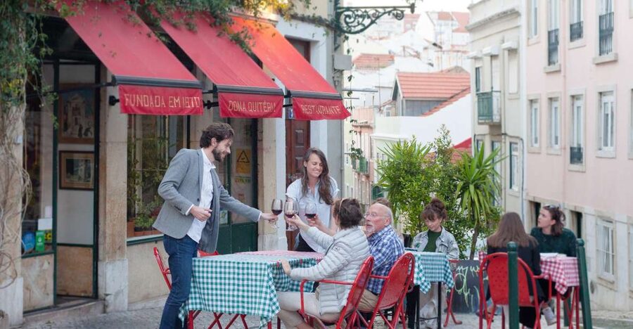 Lisbon: Evening Local Food Crawl with Drink Pairings - Starting at Lisbon’s parliament with an appetite