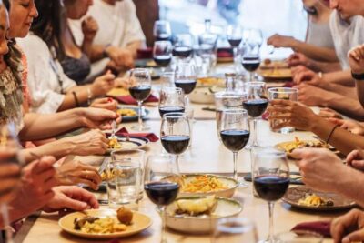 Lisbon: Food Crawl Walking Tour with Local Tastings