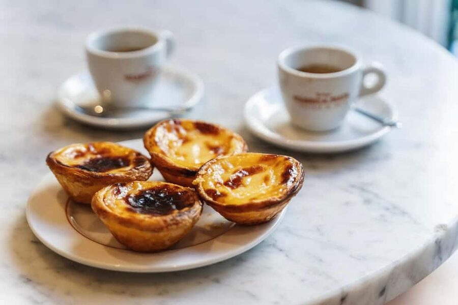 Lisbon: Food Crawl Walking Tour with Local Tastings - What the route feels like stop by stop