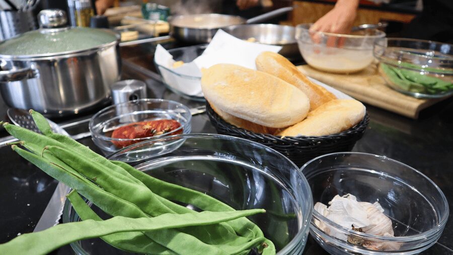 Lisbon: Portuguese street food cooking class with Drinks - Should you book the Portuguese street food class?