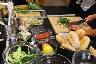 Lisbon: Portuguese street food cooking class with Drinks