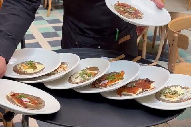 Local Foodie Adventure in Mexico: +10 dishes with Sherpa Tours - Modern taqueria cooking in Roma Norte