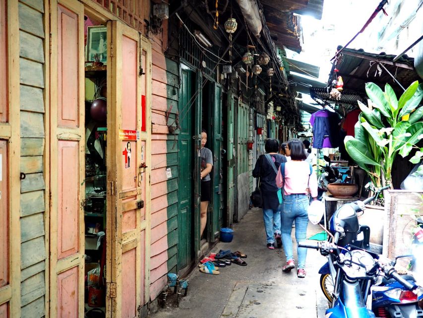 Local Life, Culture & Food Walking Tour at Chinatown - Is $75 a fair price for this Chinatown walk?