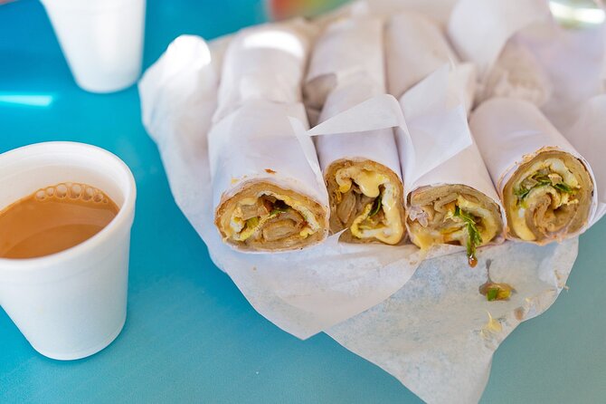 Local Street Food and Guided Walking Tour of Dubai Old Town - Key Things to Know Before Booking