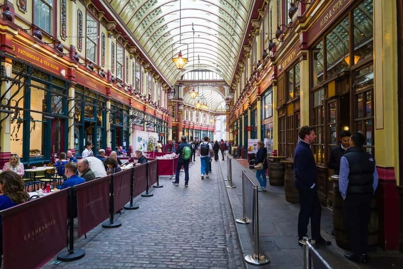 London: Borough Market Food Tour with Local Guide - Food restrictions need careful planning