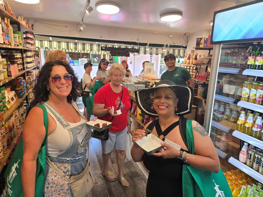 Los Angeles: Original Farmers Market Food & History Tour - Key points to know before booking