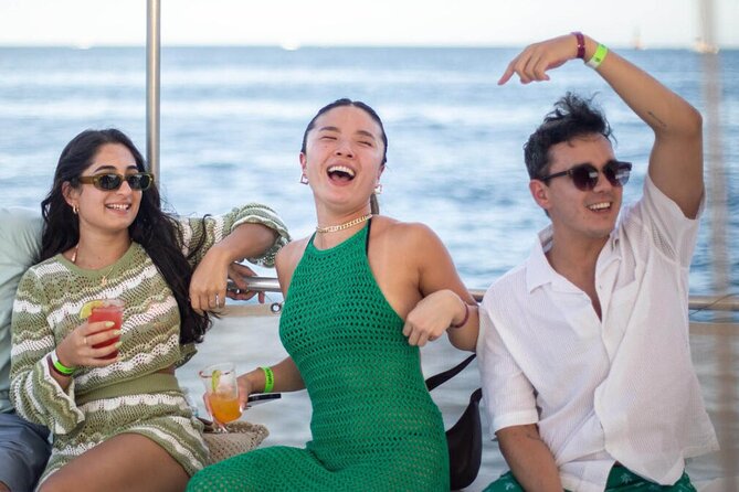 Los Cabos Taco, Margaritas and Sunset Combo Cruise - Timing, seasons, and the four-and-a-half-hour schedule