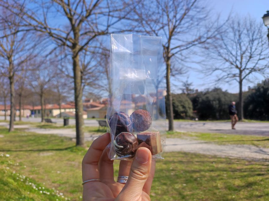 Lucca: Guided Food Walking Tour with Tastings - Buccellato, coffee, and the final sweet stop