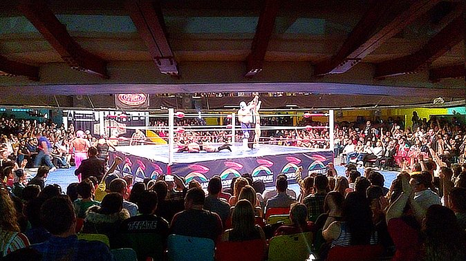 Lucha Libre wrestling show, tacos and beer with artist - The seating issue deserves serious attention