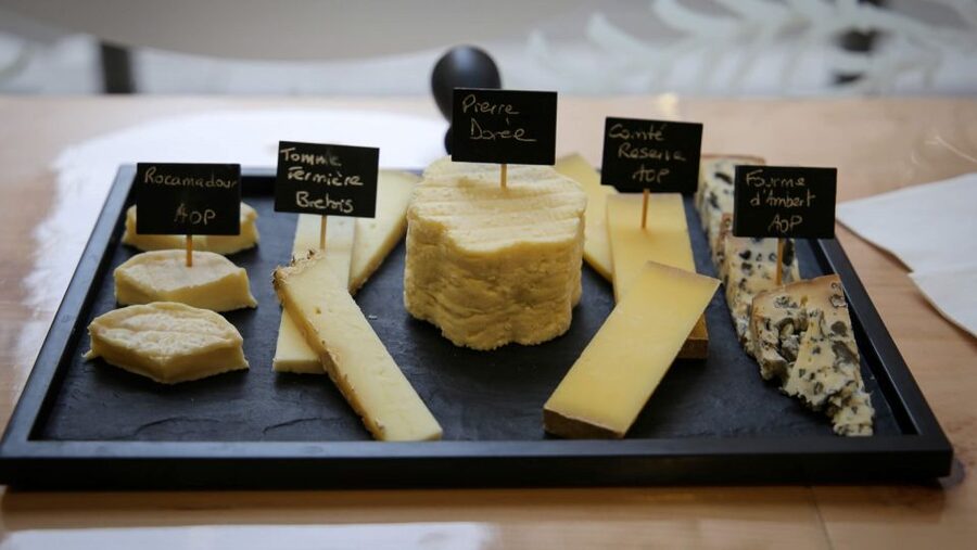 Lyon: Food Walking Tour with a Local Guide - What the $88 price actually buys you