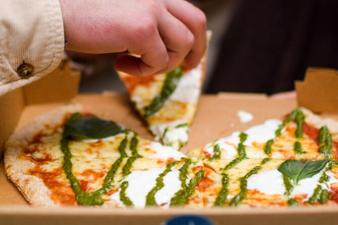 Lyon: Street Food Tour - Finishing among the lanes of Vieux Lyon