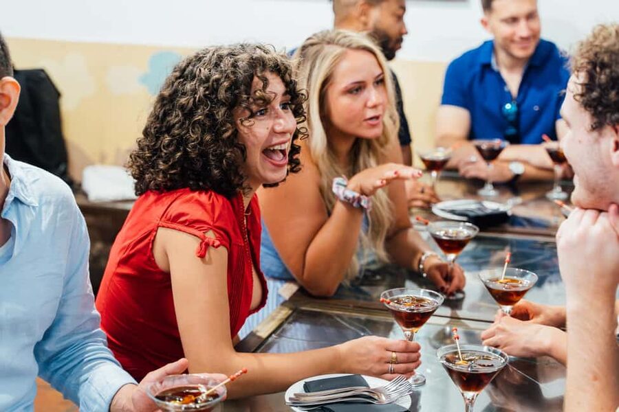 Madrid: Food Walking Tour with Drink and Local Guide - What the $73 price gets you