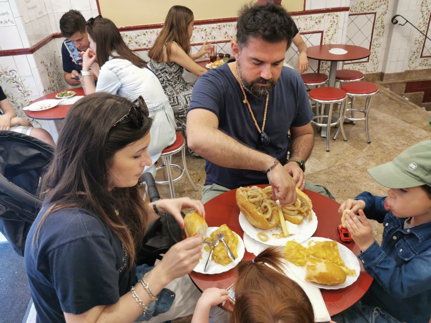 Madrid: Street Food Walking Tour in the Plaza Mayor Area - The guides make the difference