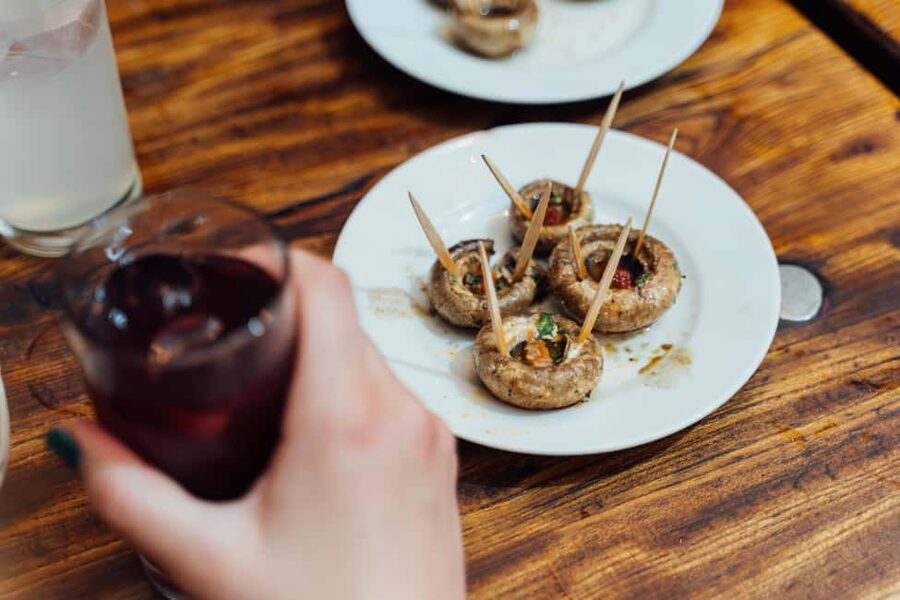 Madrid: Tapas Food Crawl with 6 Tapas and 4 Drinks - Is $67 a fair price?