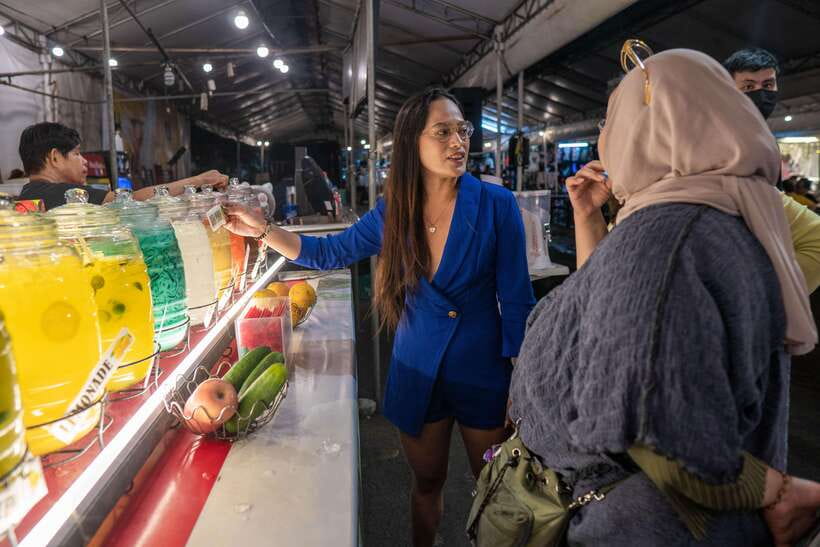 Makati: Street Food Experience with a Local Guide - The included local beer and extra drinks