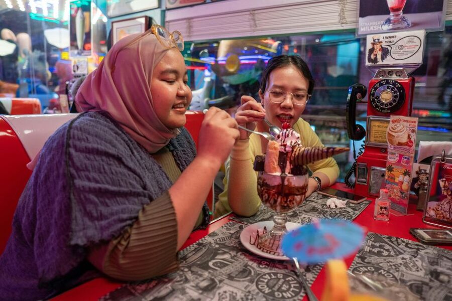 Makati Street food Tour, End with a Rooftop City View - The rooftop city view at the end