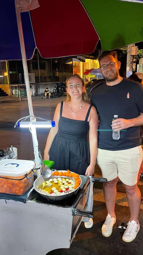 Makati Street food walking tour with Dinner - Starting with Filipino street food in Makati
