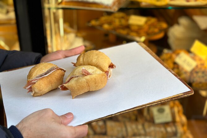 Mamma Mia Florence Street Food Tasting and City Guided Tour - Dietary limits and comfort on the walk