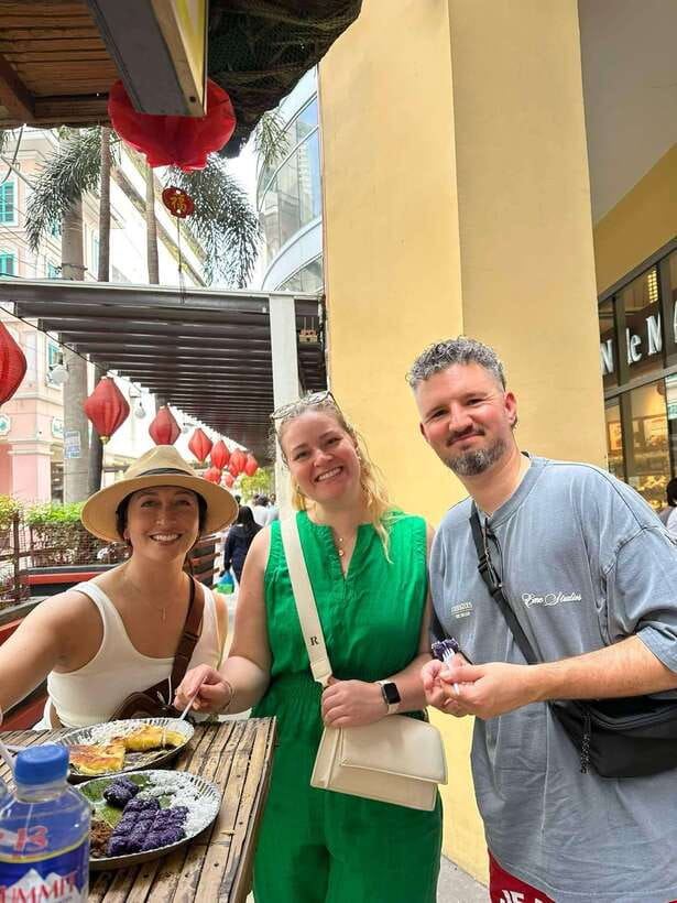 Manila Street Food and Drinks with Tuktuk Experience - Grilled Squid and Mango With Shrimp Paste