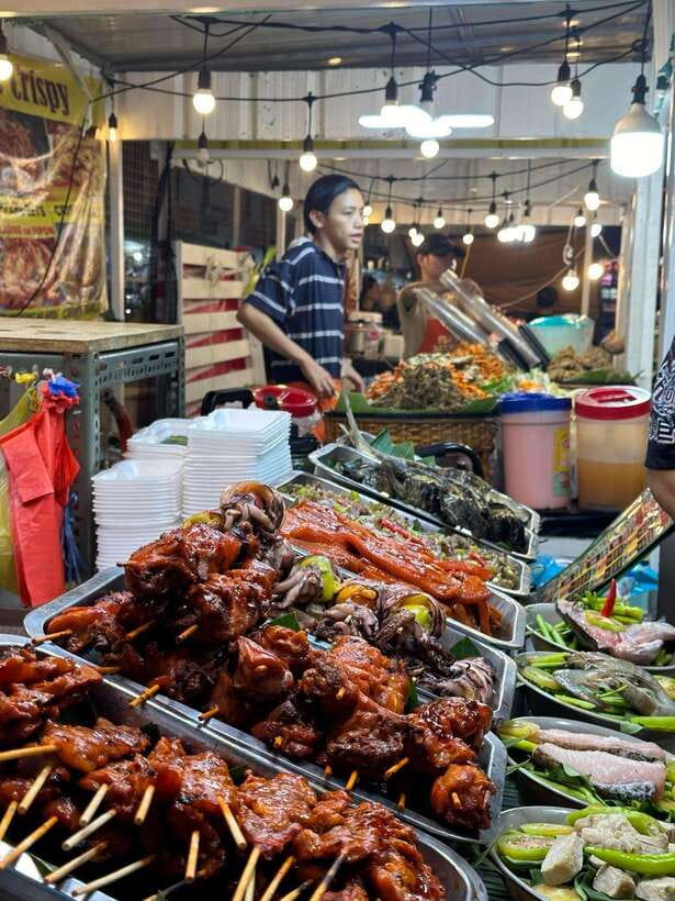 Manila Street food and Night Market Tour - Who will enjoy this most