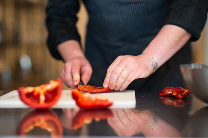 Market Food Tour in Florence + 4 courses lunch Cooking Class - Dietary needs and vegetarian cooking