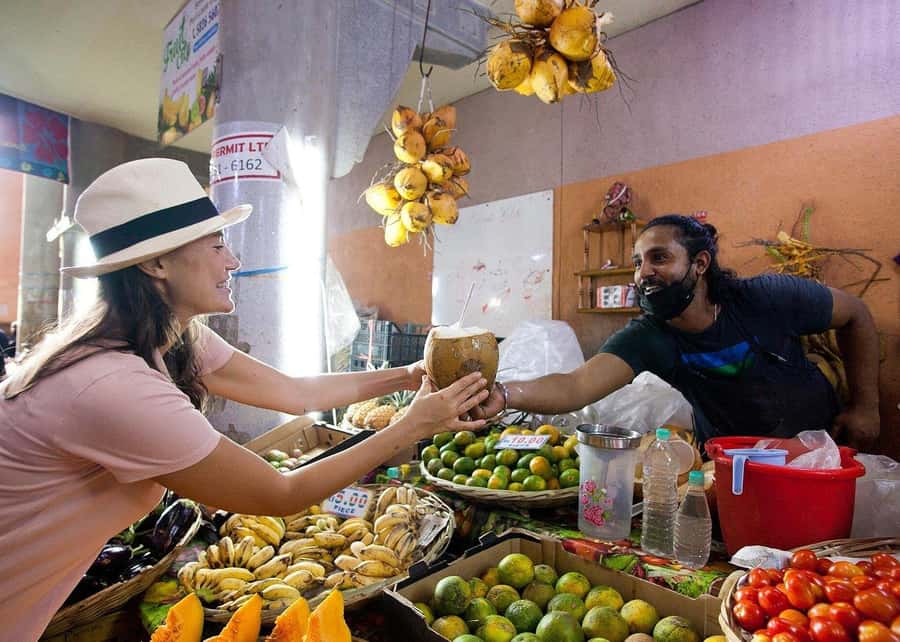 Mauritius: Snorkeling with Turtles & Port Louis Street Food - Should you book the turtle and food tour?