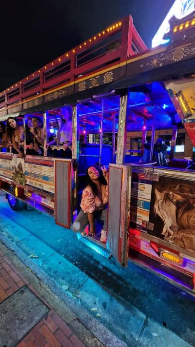 Medellin: Party Bus with DJ & Street Food Tastings