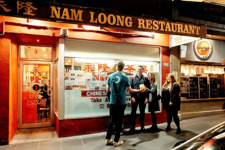 Melbourne: Guided Night-Time Food Walking Tour - Bars, cocktails, and the changing meaning of Australian food