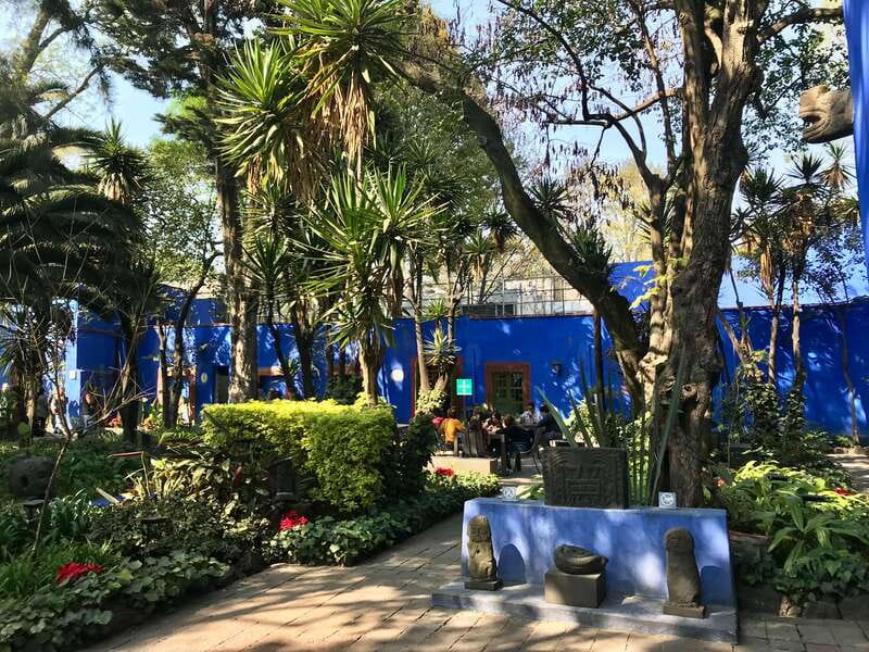 Mexico City: Coyoacan Tacos Food Tour & Optional Frida Kahlo - Torta de milanesa and the pleasure of a local sandwich