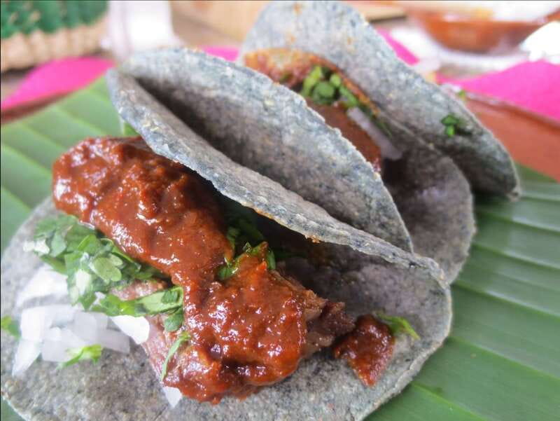 Mexico City: Street Taco Cooking Class & Market Tour - What the small group changes