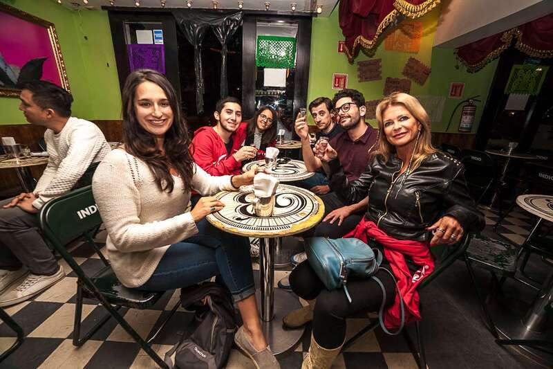 Mexico City: Tacos & Mezcal Night Food Tour - The final stop belongs to al pastor