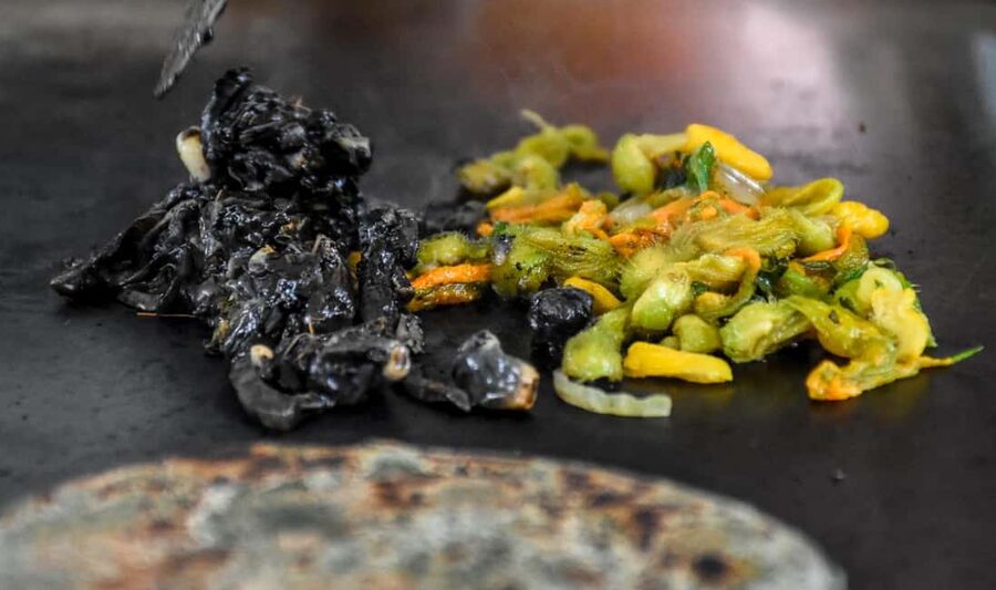 Mexico City: Vegan and Vegetarian Street Food Adventure - A local restaurant and traditional Mexican dishes