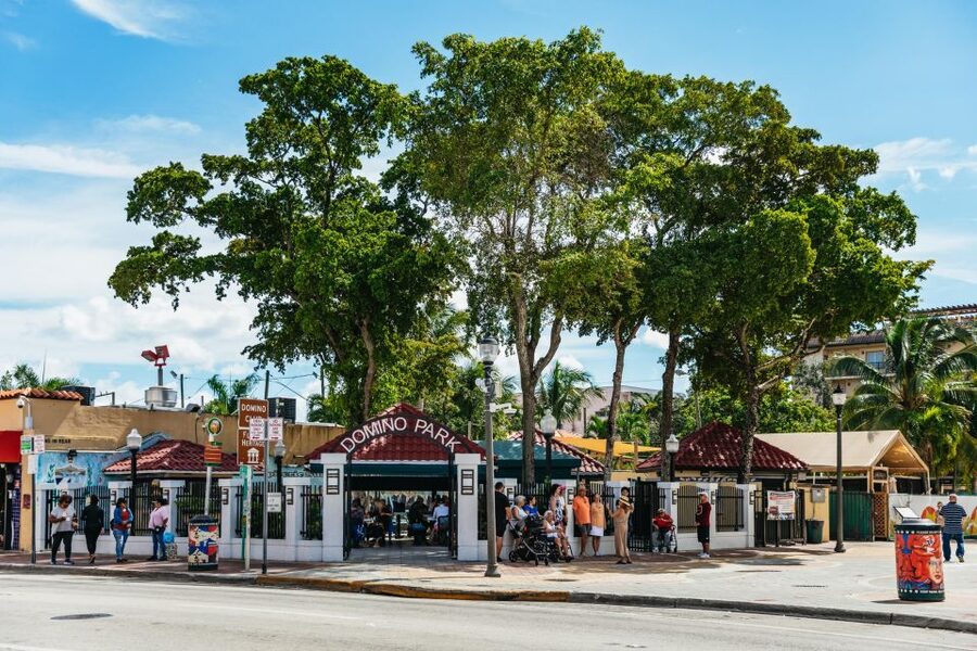 Miami: Little Havana Food Walking Tour with Tastings - A cigar factory and the craft behind the smoke